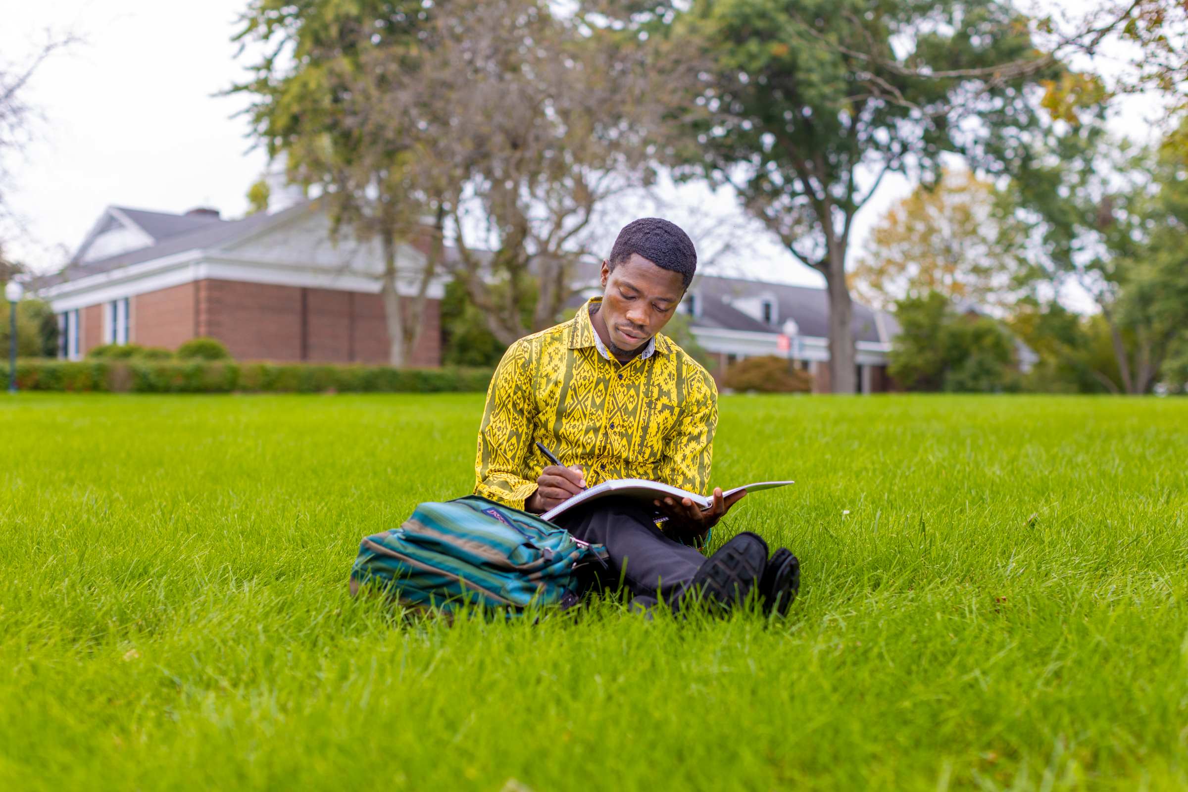 Summer is a great time to be outside and get closer to God. Check out resources for studying the Bible during summer. Grace Theological Seminary