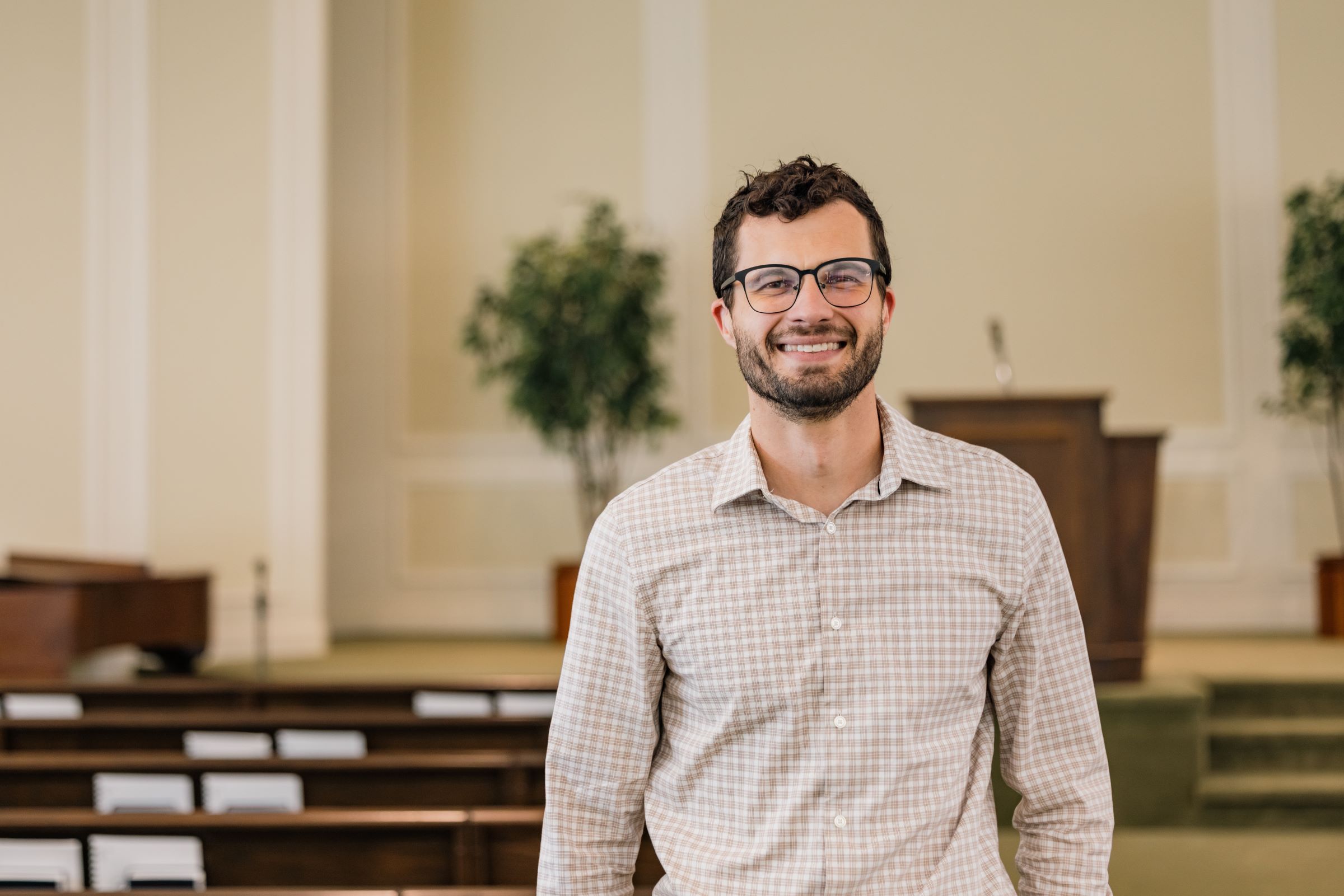 Interested in Church Leadership and a Biblical Studies Degree. Continue at Grace Theological Seminary with Master of Divinity Degree. Apply!